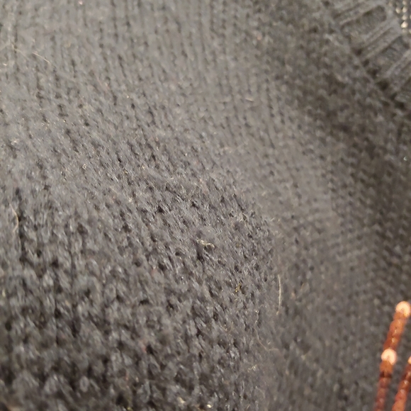 Holiday sweater - Picture 3 of 3